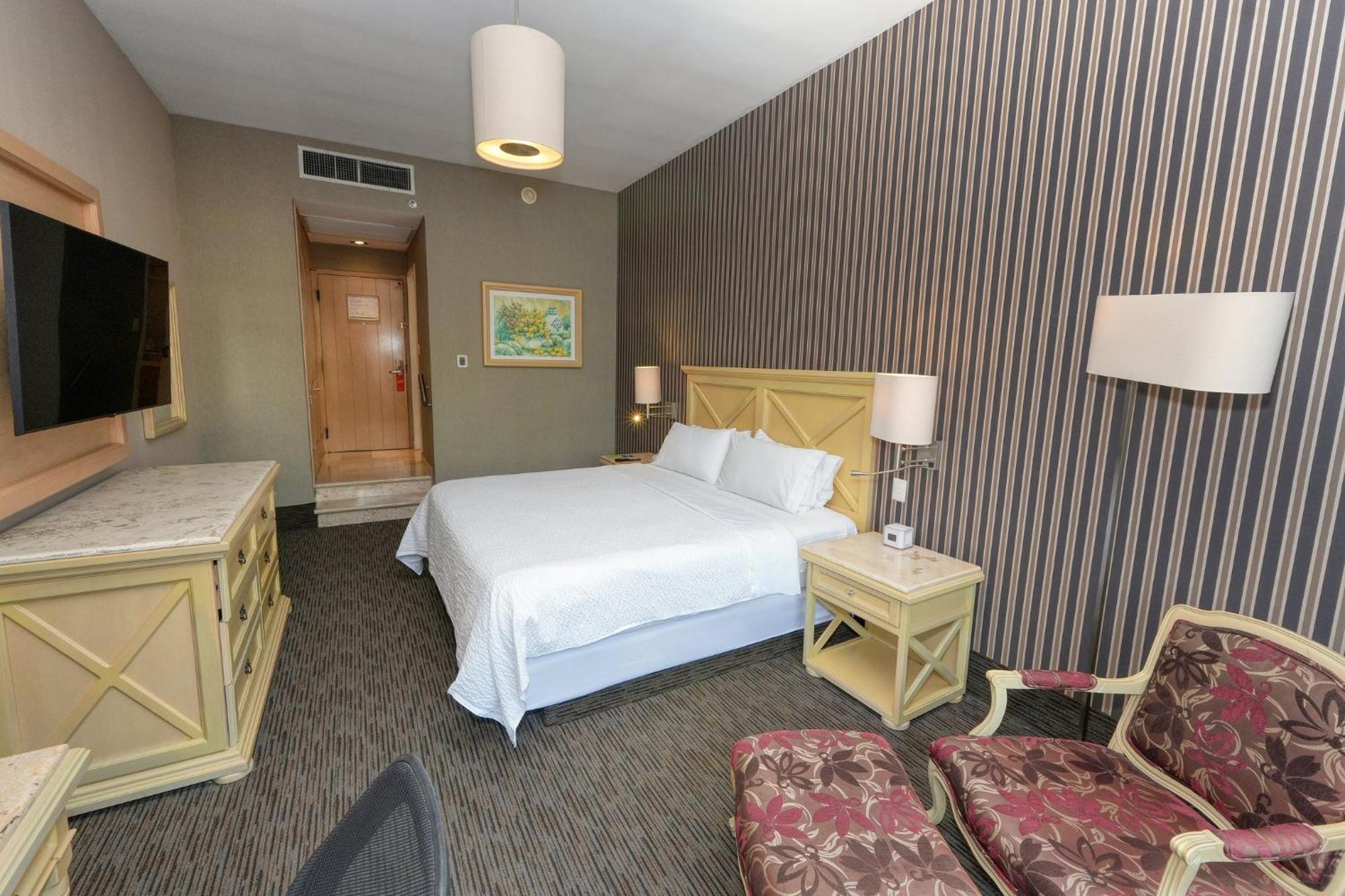 Holiday Inn Queretaro Centro Historico By Ihg Екстер'єр фото
